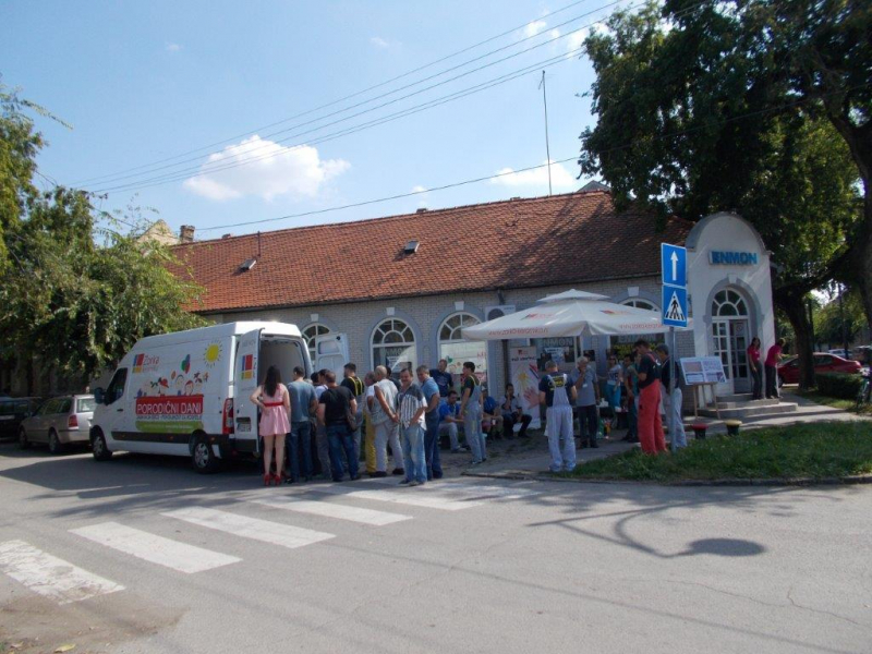 Porodični dani - Enmon, Sombor